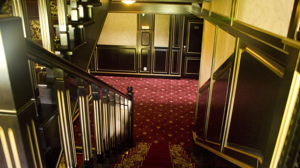 Hotel Premier Class Valea Lupului  Extérieur photo